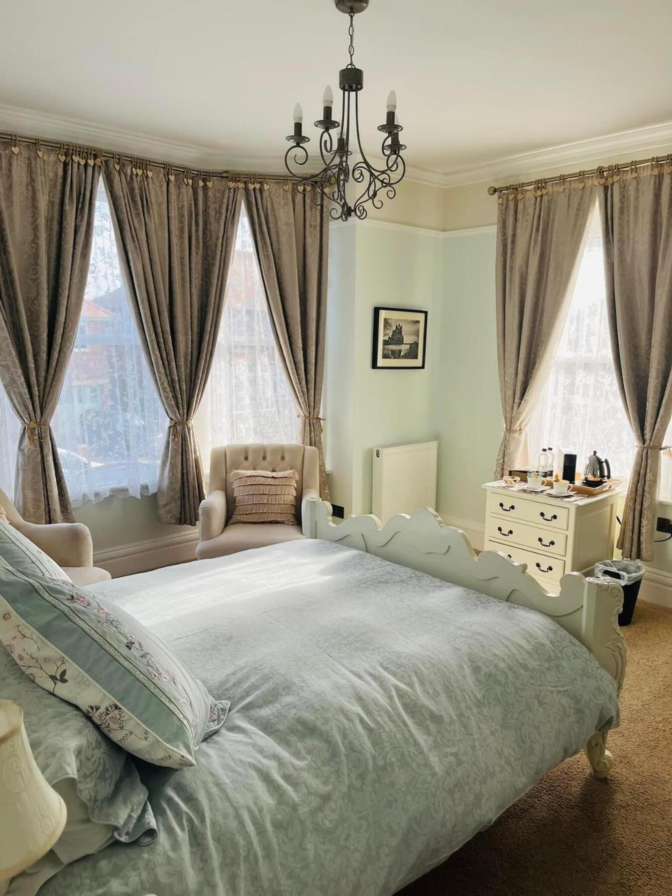 Abbotsleigh Of Whitby Bed & Breakfast Eksteriør bilde