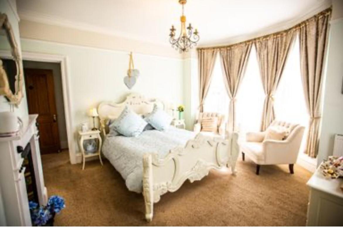 Abbotsleigh Of Whitby Bed & Breakfast Eksteriør bilde